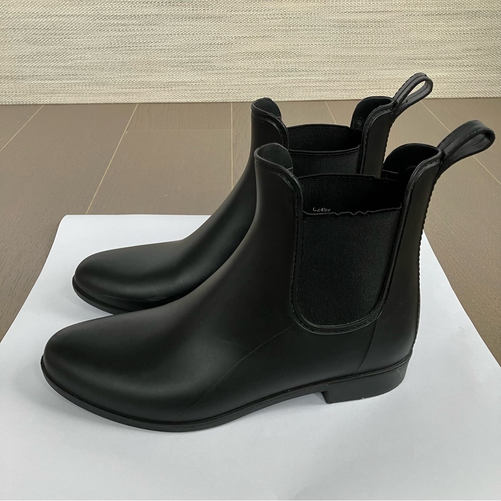 J. Crew Matte Black Chelsea Rain Boots ☔️
